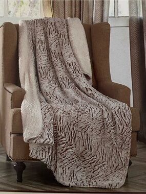 Plush Reversible Faux Fur Sherpa Throw Blanket - Taupe